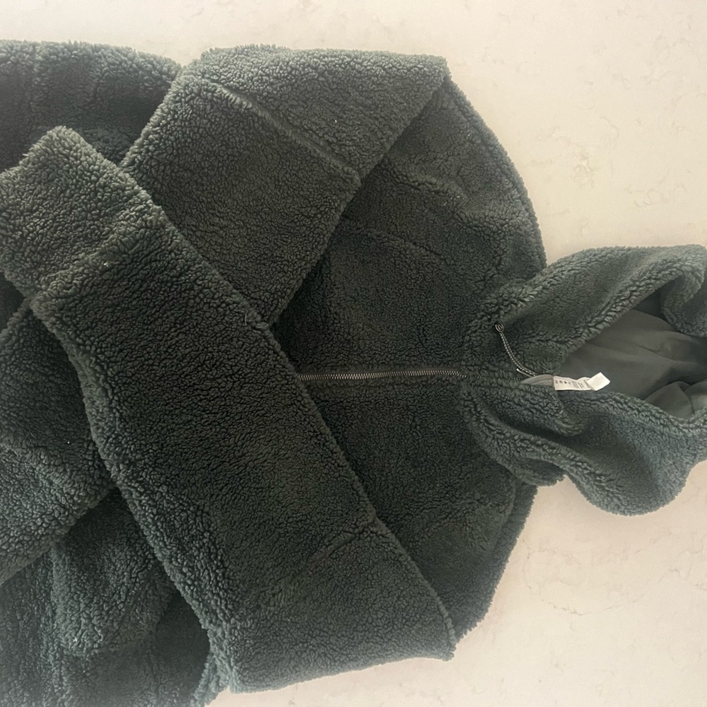 Lululemon Cozy Sherpa Zip-Up Hoodie (Size M/L)